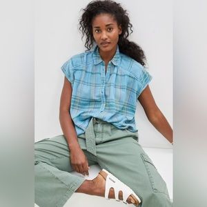 Pilcro The Serena Surf Henley Blouse M